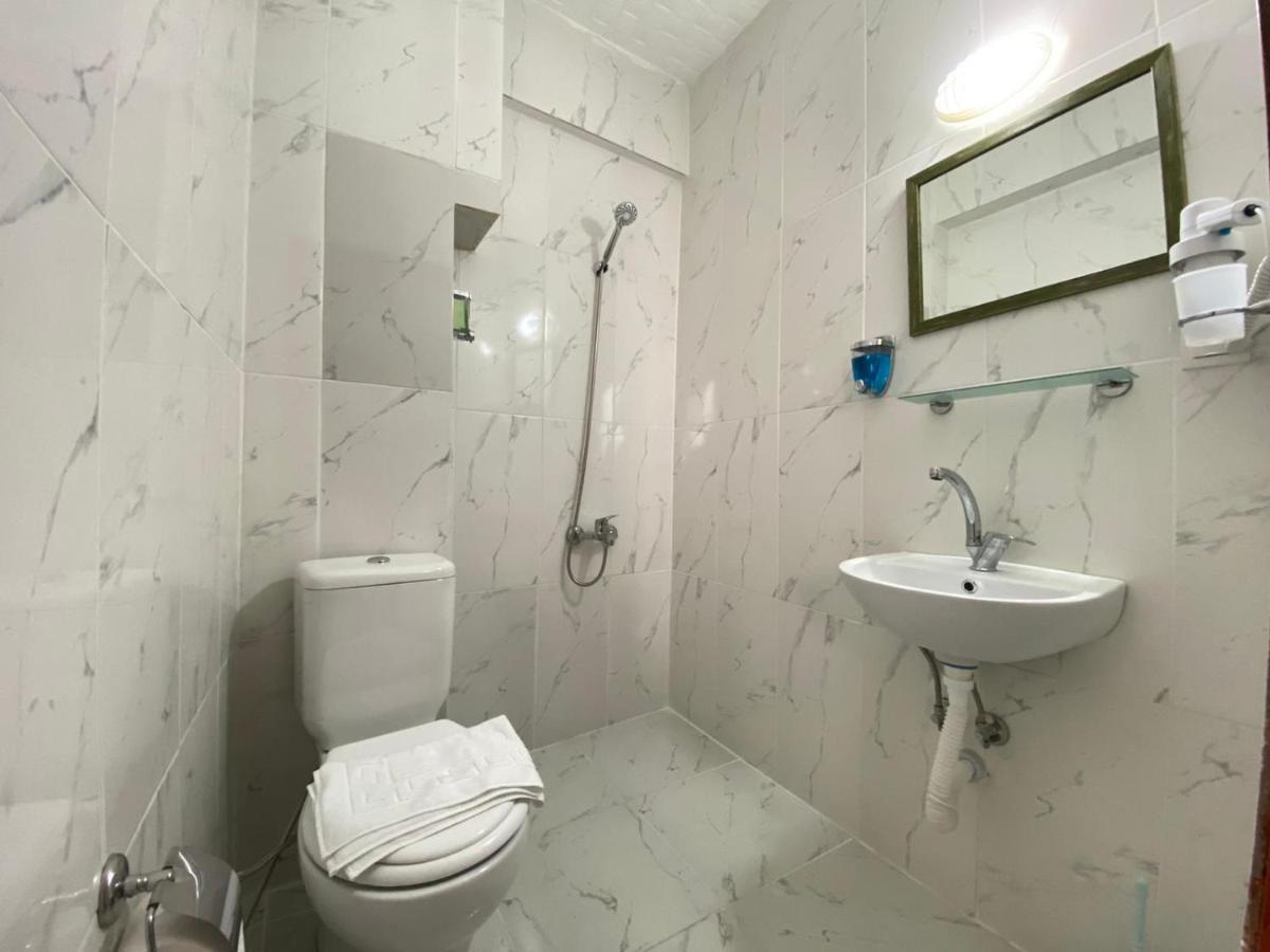 Duesseldorf Pansiyon Kusadasi Aydin Exterior foto